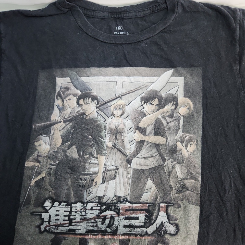 Attack on Titan Season 3 Graphic T-Shirt Mens Medium Ripple Junction Black